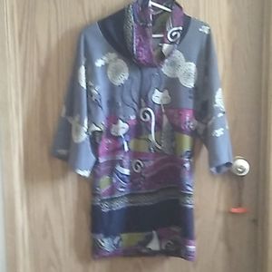 Tunic beautiful cats